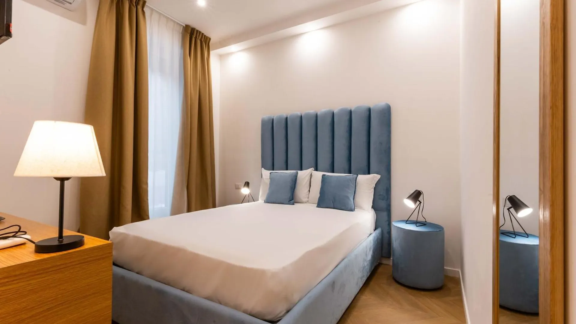 Vatican Luxury Rooms - Lr Collection Roma 0*,  Italia